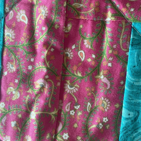 Quilt homemade pink/ teal/ grey / white size 56x40 - Picture 4 of 4